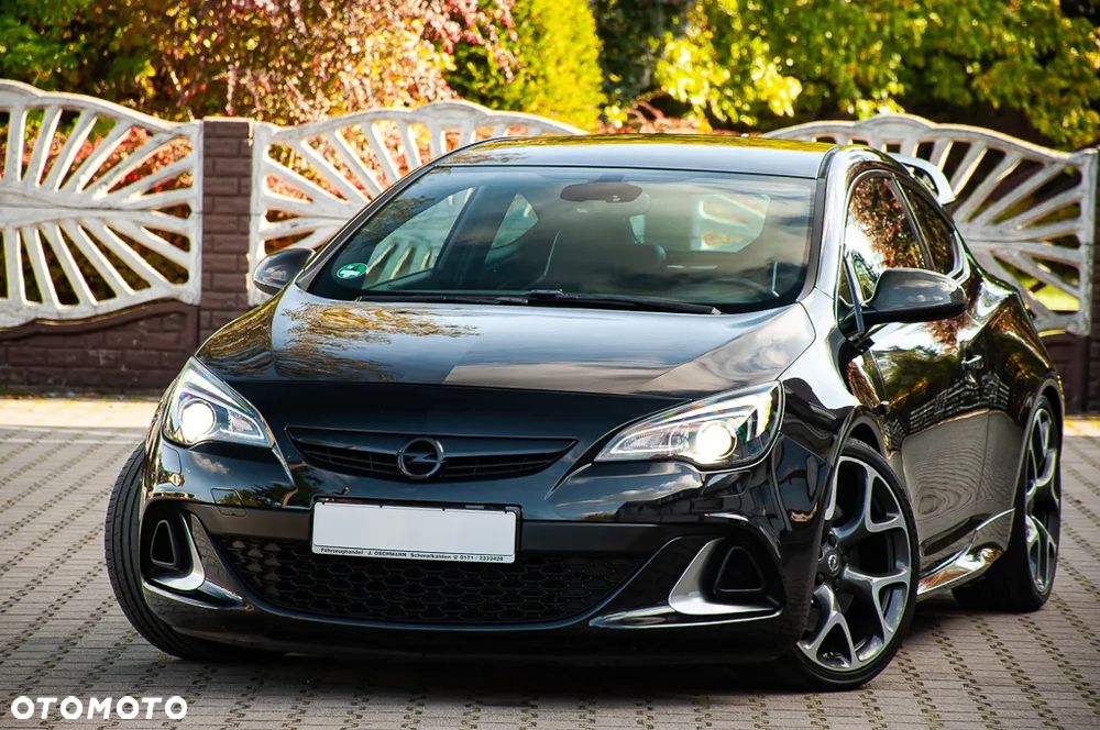 Opel Astra IV GTC OPC EU6 - 1