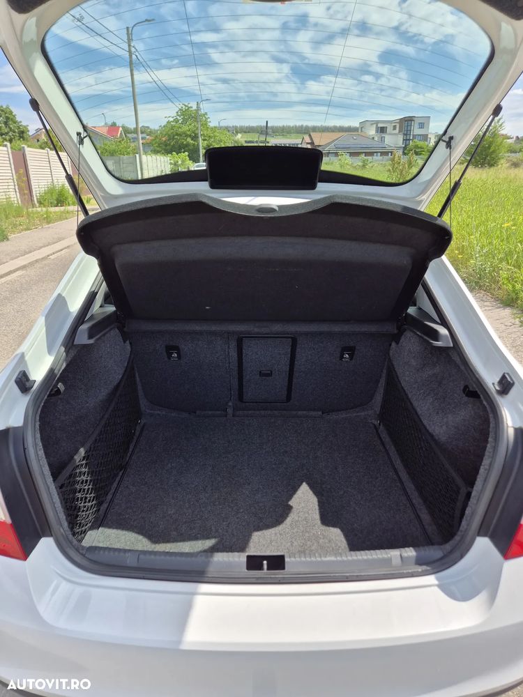 Skoda RAPID 1.2 TSI Elegance Green tec - 11