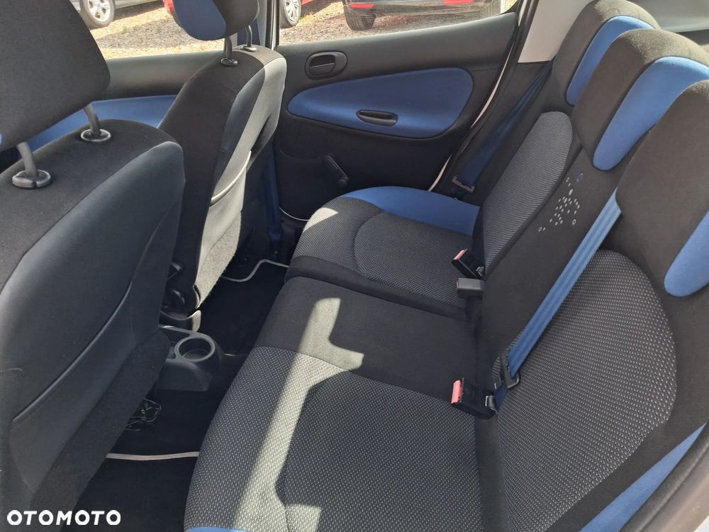 Peugeot 206 plus 75 Urban Move - 11