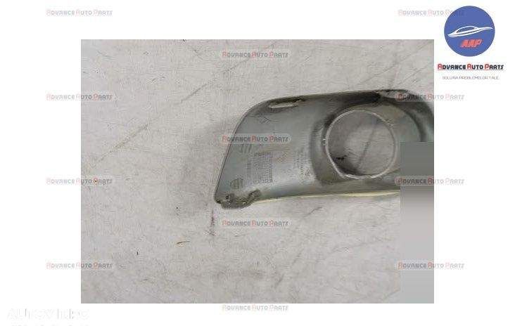 Grila Proiector Dreapta Dacia Sandero Stepway 2013 2014 2015 2016 2017 - 5