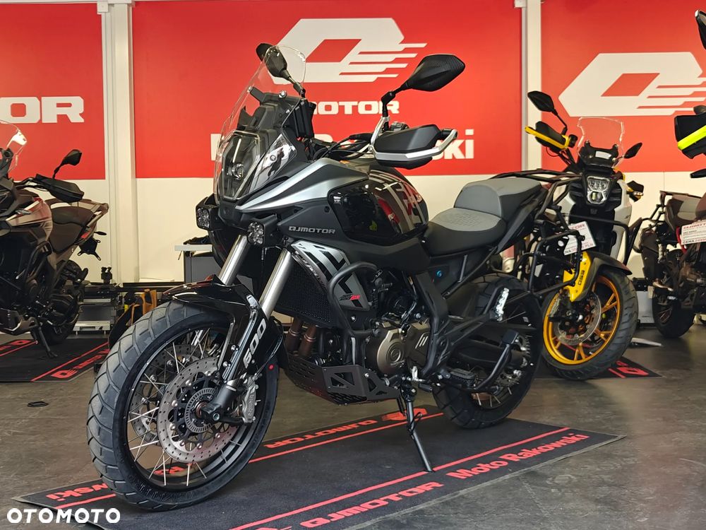 QJMOTOR SRT 600SX - 2