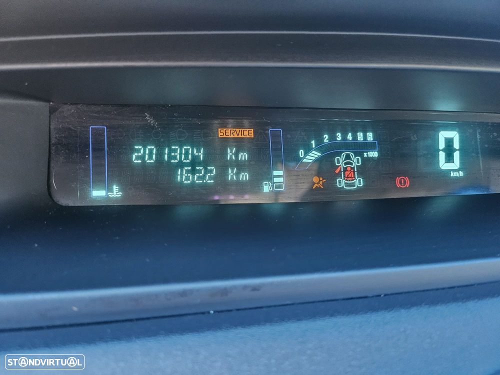 Renault Scénic 1.5 dCi Dynamique S - 16