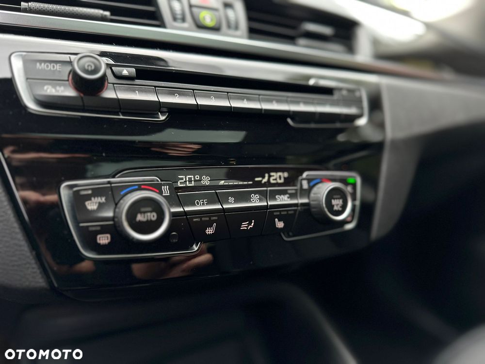 BMW X1 xDrive25d Advantage - 25