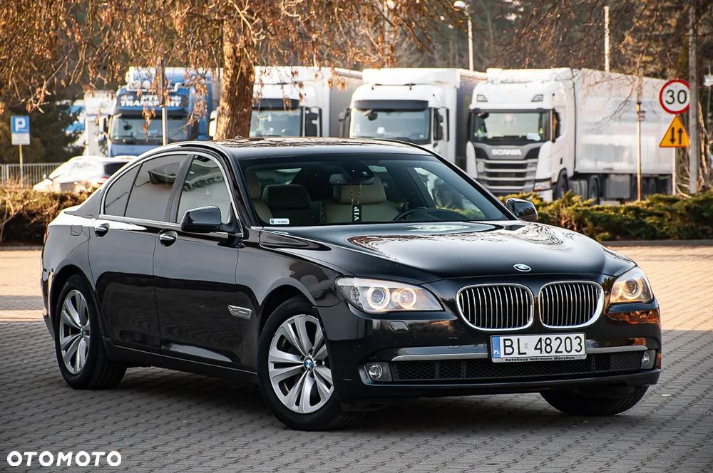 BMW Seria 7 740d xDrive - 2