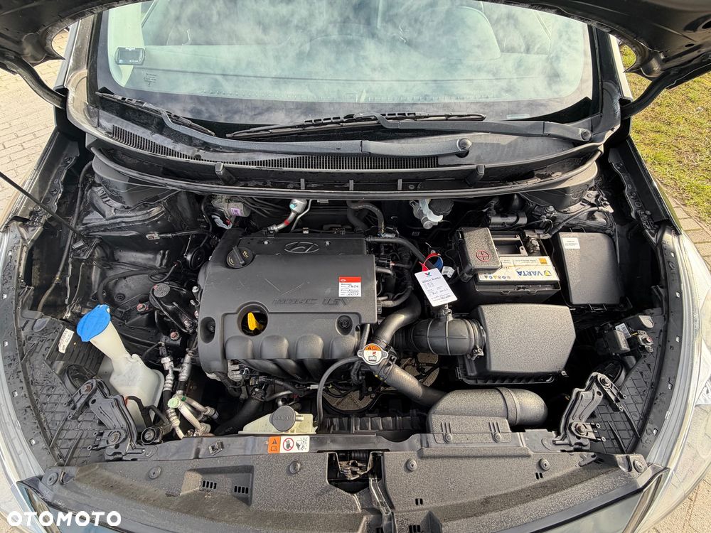 Hyundai i30 1.4 Premium - 12