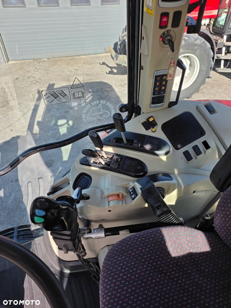 Massey Ferguson 5712 SL DYNA 4 - 8