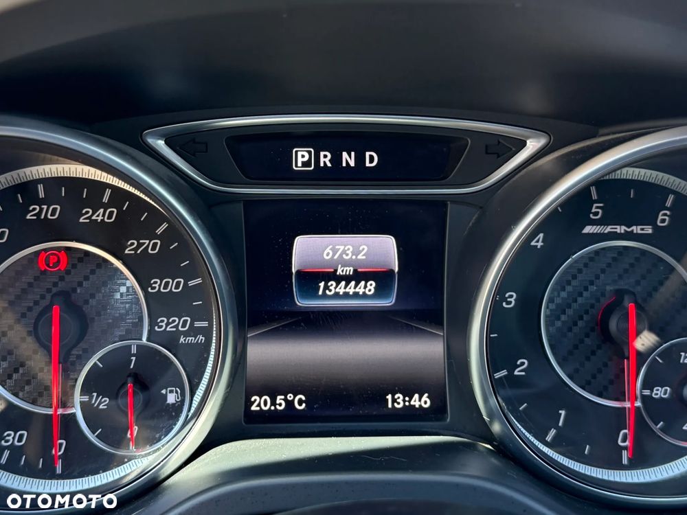 Mercedes-Benz CLA - 9