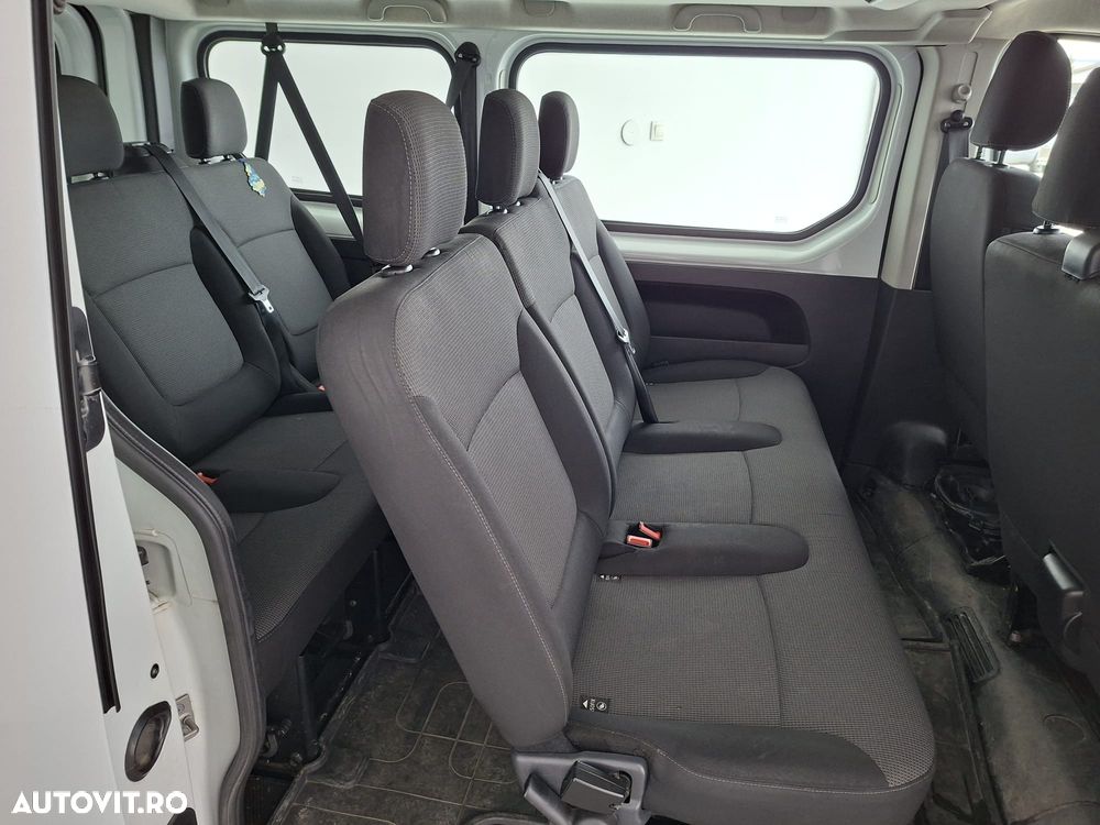 Renault Trafic 2.0 Blue dCi 120 Combi L1H1 8+1 locuri Authentique - 15