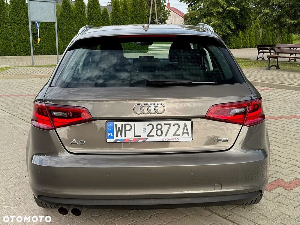 Audi A3 Sportback 1.4 TFSI Attraction - 11
