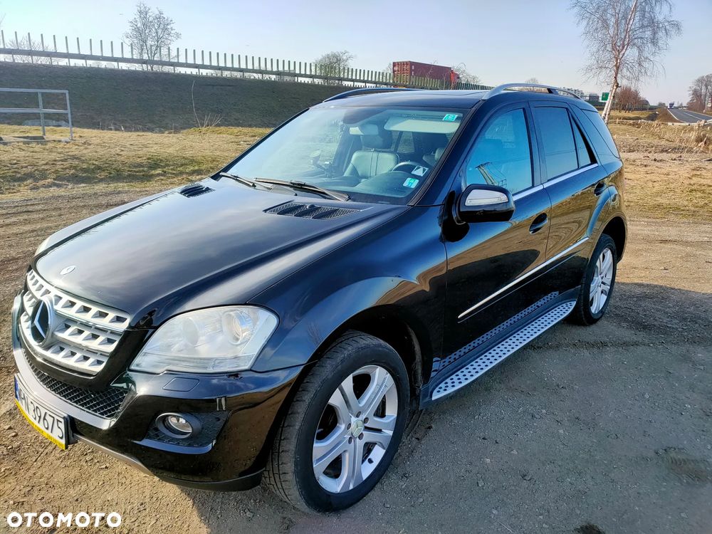 Mercedes-Benz ML - 9