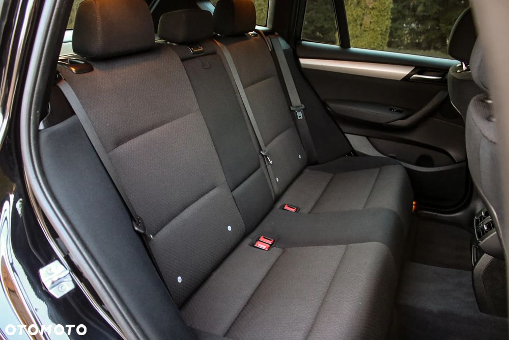 BMW X3 xDrive20d - 23