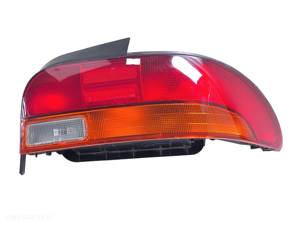 Subaru Impreza WRX GC8 93-00 Lampa Prawa Tył 220-20553 Nowa