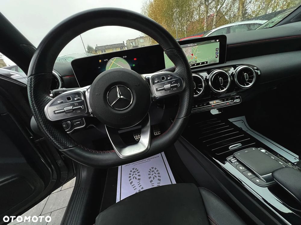 Mercedes-Benz Klasa A 200 d 8G-DCT AMG Line Advanced Plus - 23
