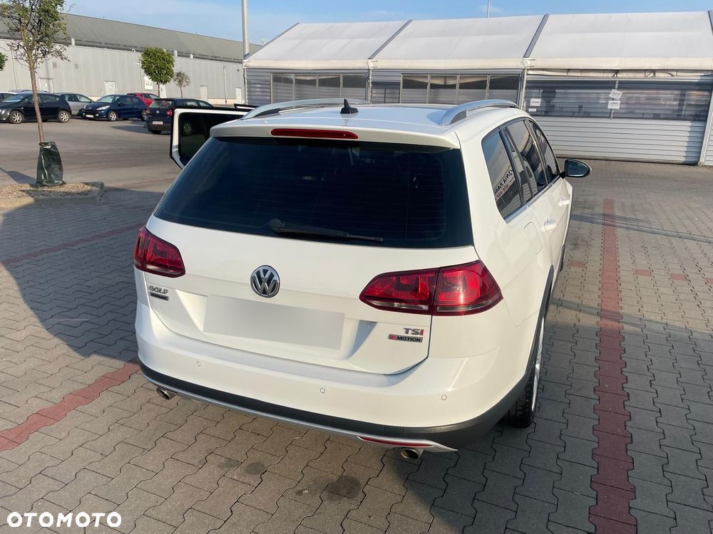 Volkswagen Golf Alltrack - 15