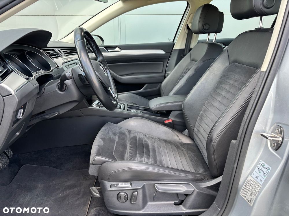 Volkswagen Passat - 14