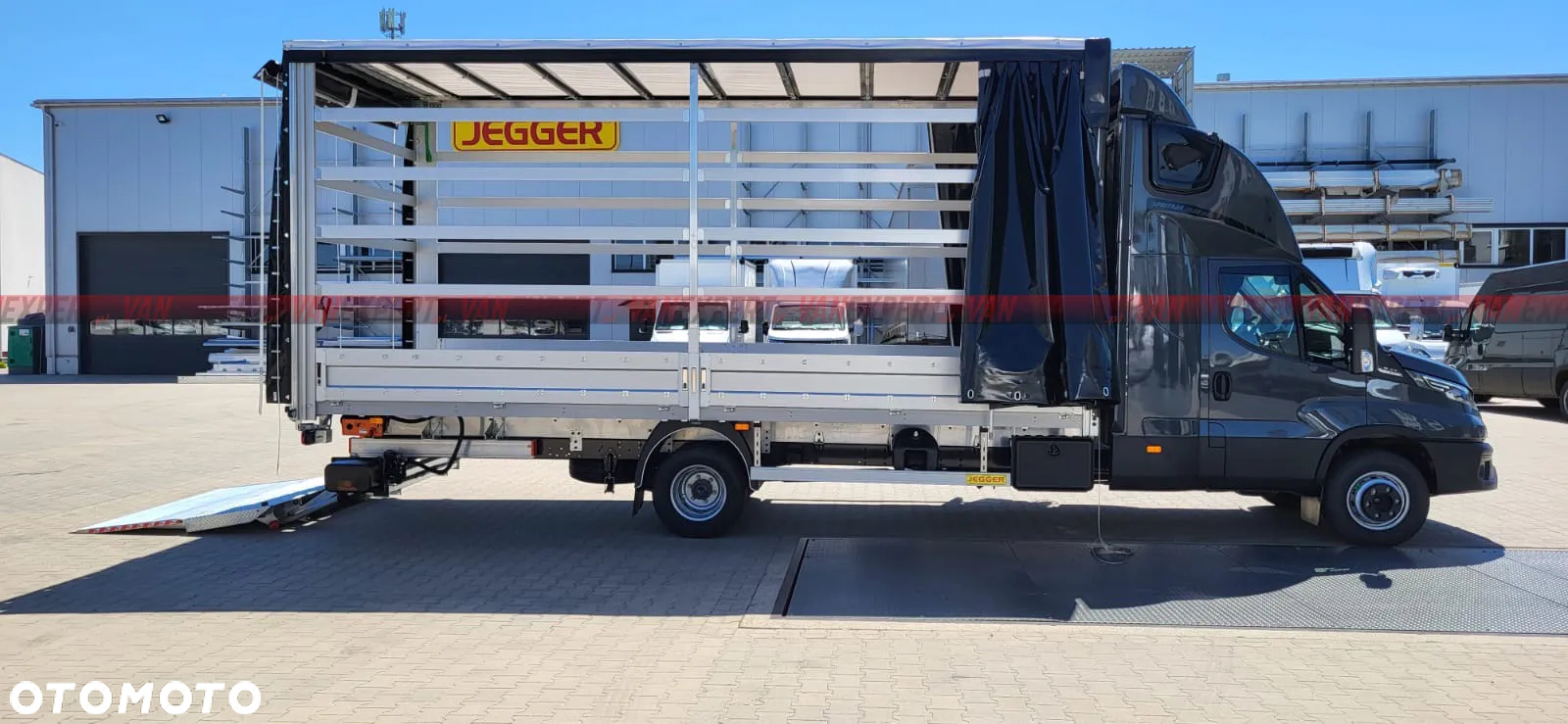 Iveco 70C A8 - MIĘDZYNARODÓWKA MAX - 30