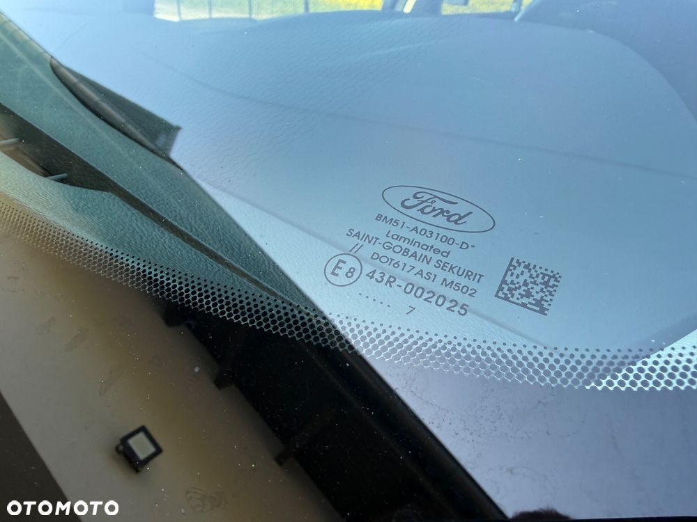 Ford Focus 1.0 EcoBoost Titanium - 35