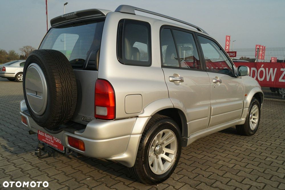 Suzuki Grand Vitara - 11