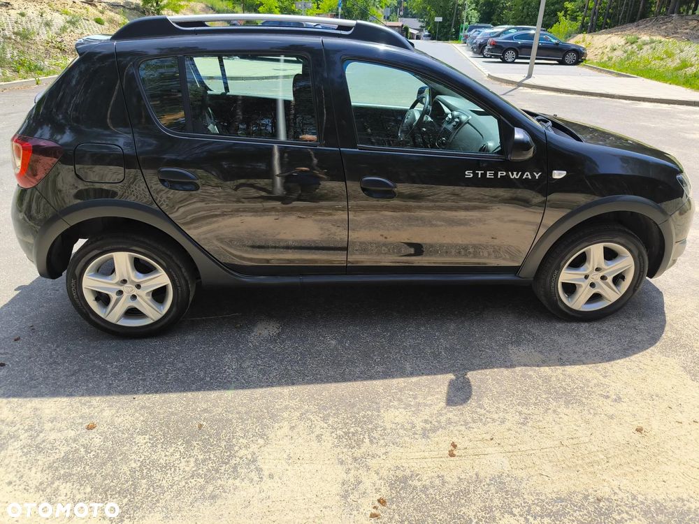 Dacia Sandero 0.9 TCe SL Celebration - 6