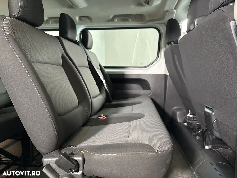 Renault Trafic - 13