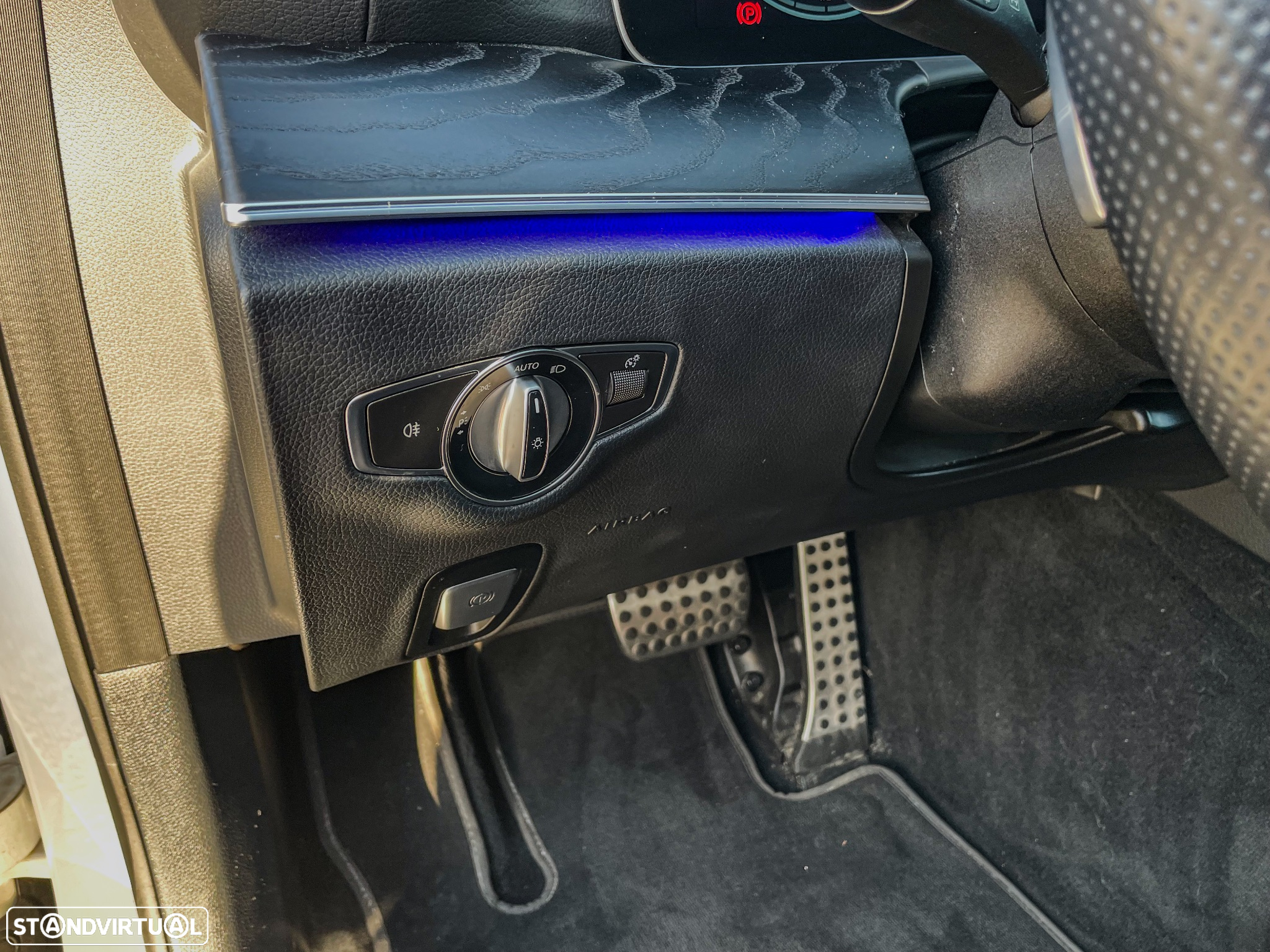 Mercedes-Benz E 300 de AMG Line 4Matic - 20