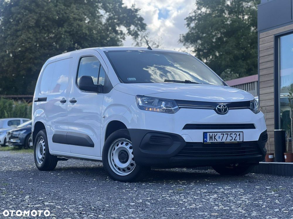 Toyota Proace City 1.5 D-4D Long 2,3t Active (bryg.) - 1