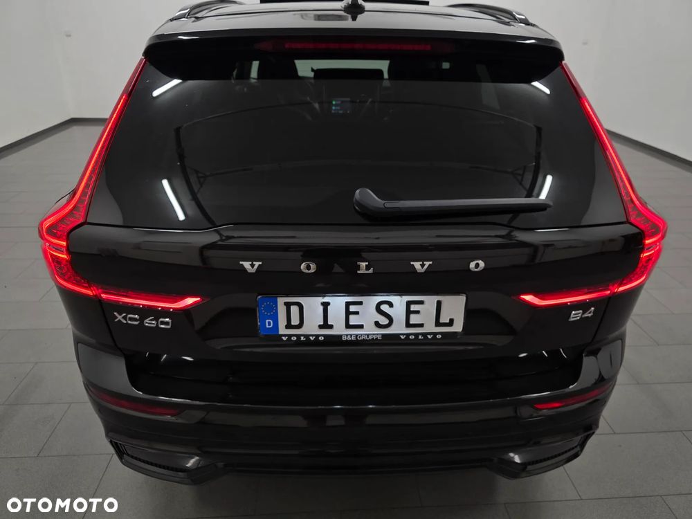 Volvo XC 60 B4 D Geartronic RDesign - 36