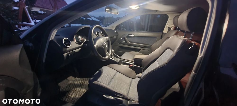 Audi A3 3-drzwiowe - 8