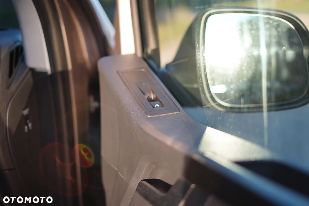 Volkswagen Multivan 2.0 TDI L1 Highline - 14