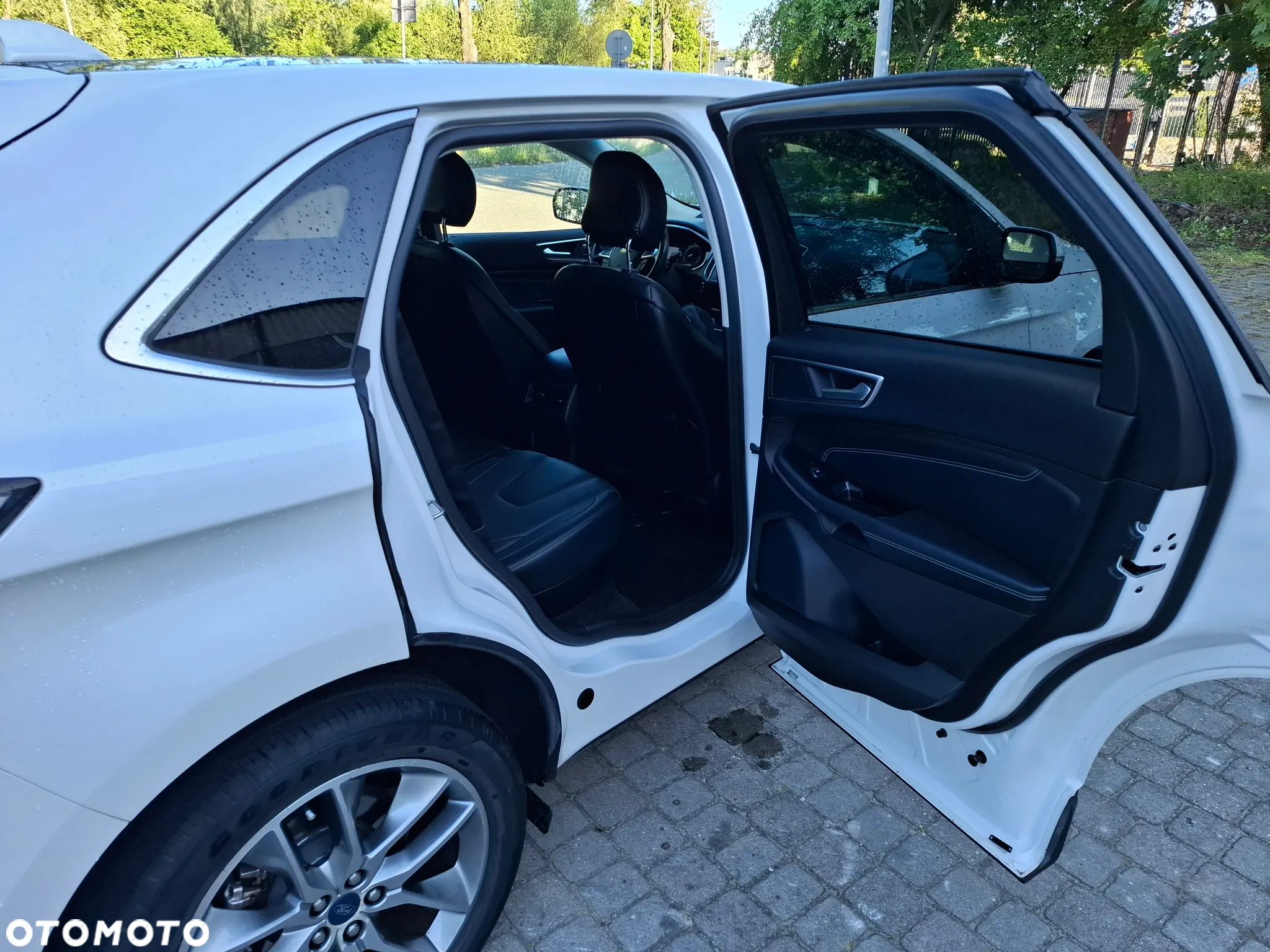Ford Edge - 6