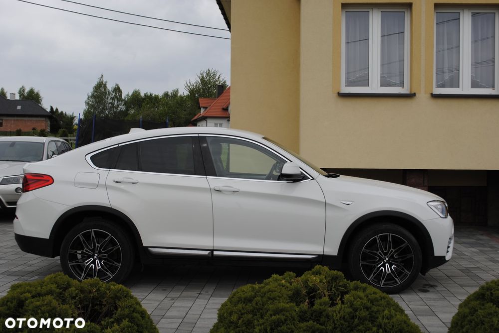 BMW X4 xDrive20d xLine - 3