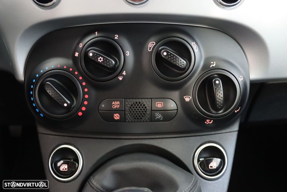 Fiat 500C 1.0 Hybrid Connect - 28