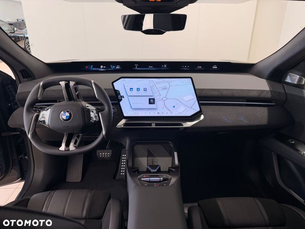 BMW iX3 - 13