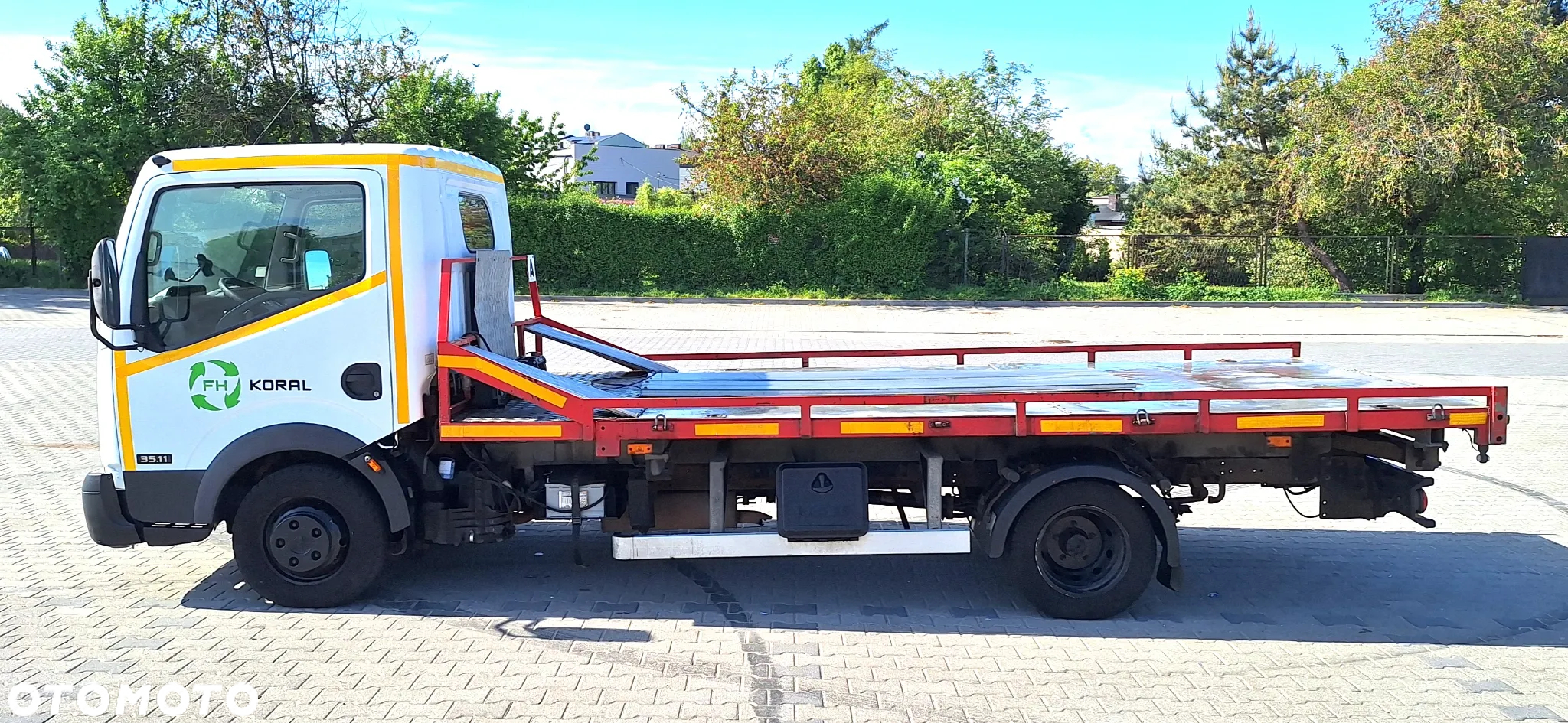 Nissan CABSTAR - 8