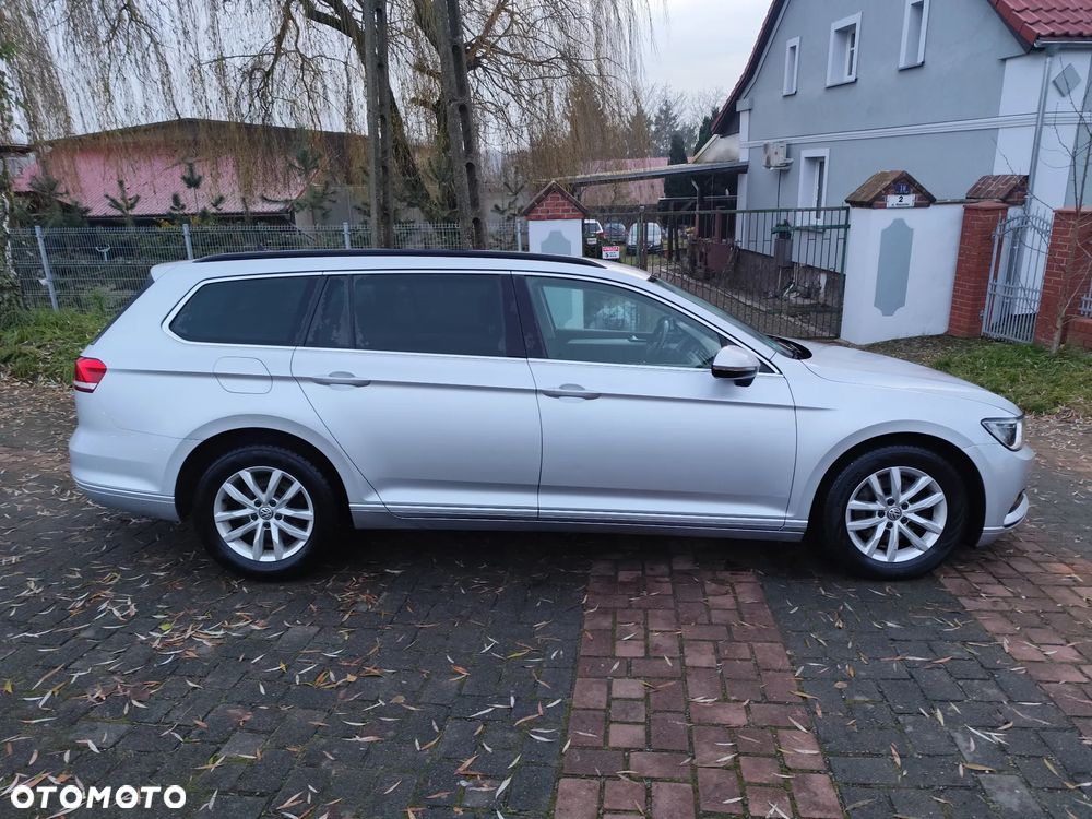 Volkswagen Passat ver-2-0-tdi-scr-comfortline - 4