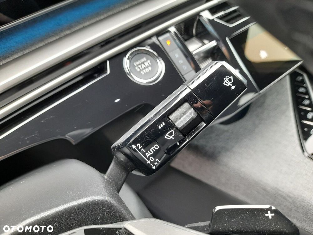 Peugeot 3008 1.2 PureTech mHEV Allure Pack S&S e-DCS6 - 14