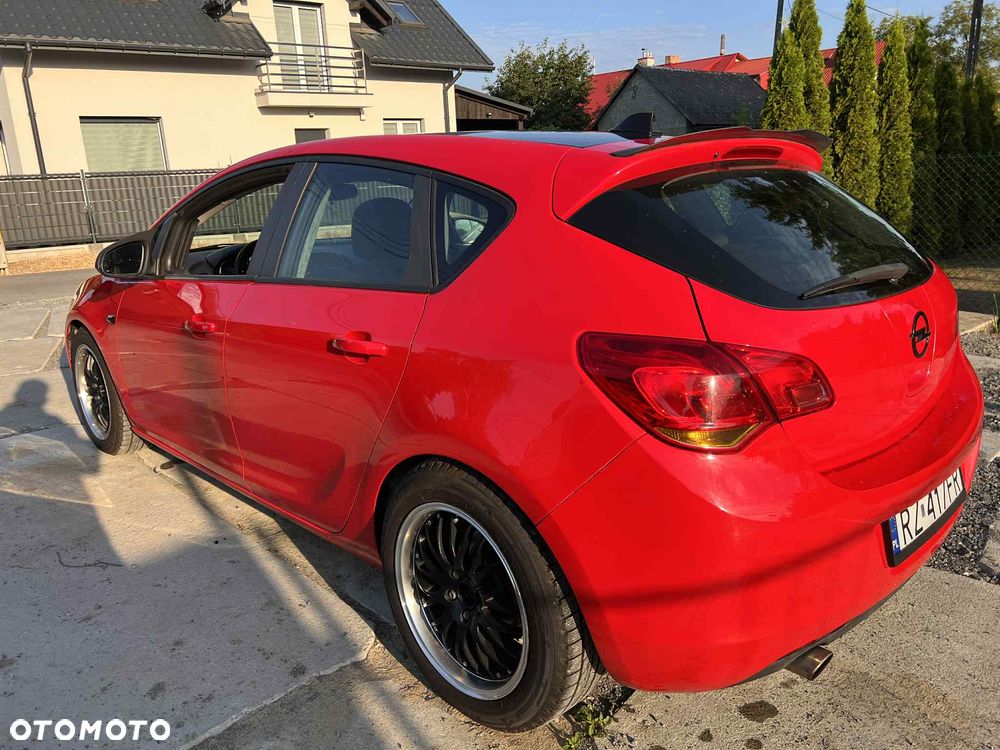 Opel Astra 1.4 T Edition 150 - 6