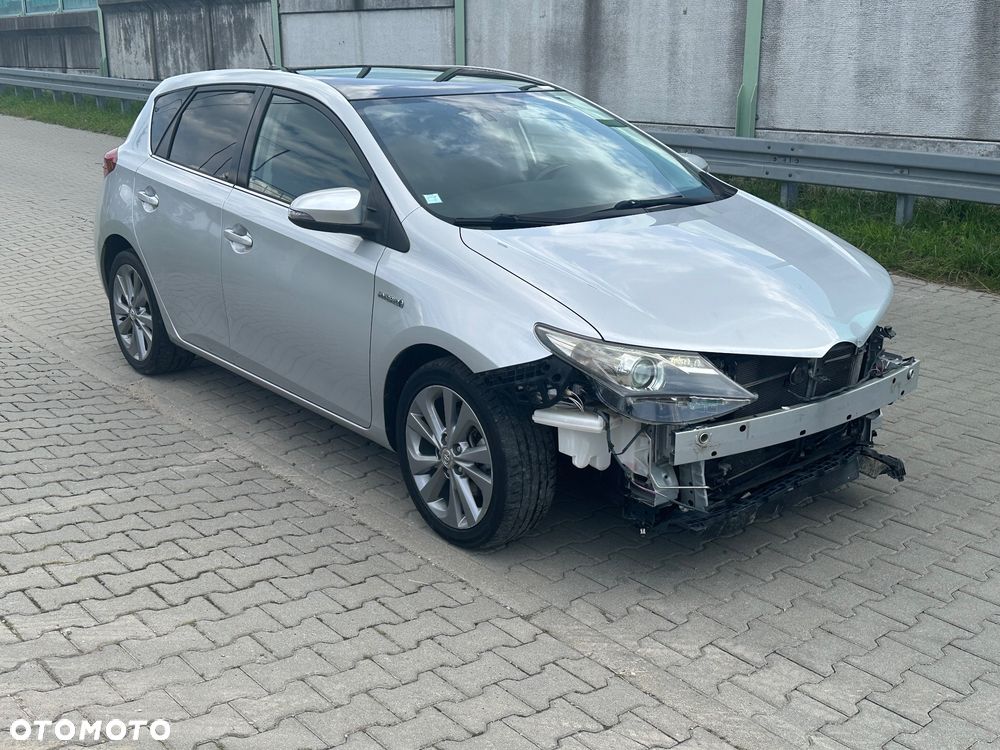 Toyota Auris - 3