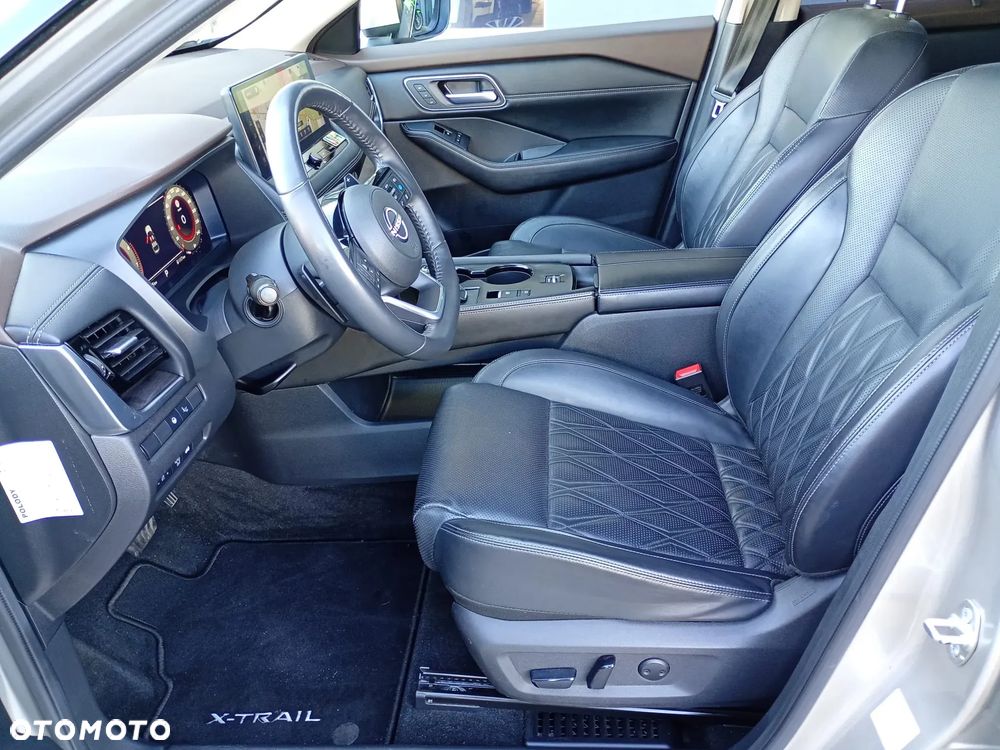 Nissan X-Trail 1.5 VC-T mHEV Tekna 2WD Xtronic - 12