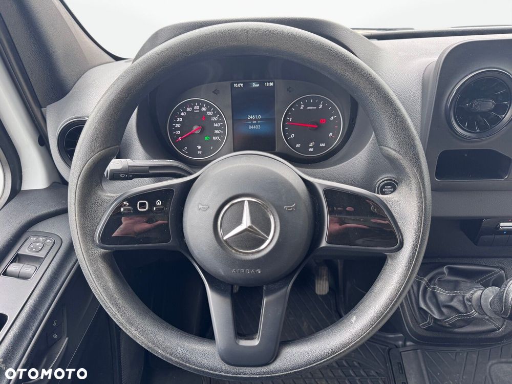 Mercedes-Benz Sprinter Sprinter - 12