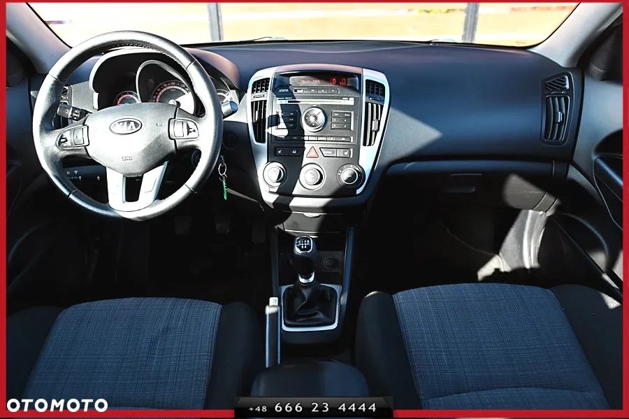 Kia Ceed 1.4 CVVT LX - 12