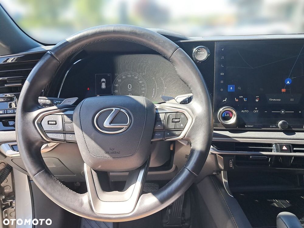 Lexus RX - 11