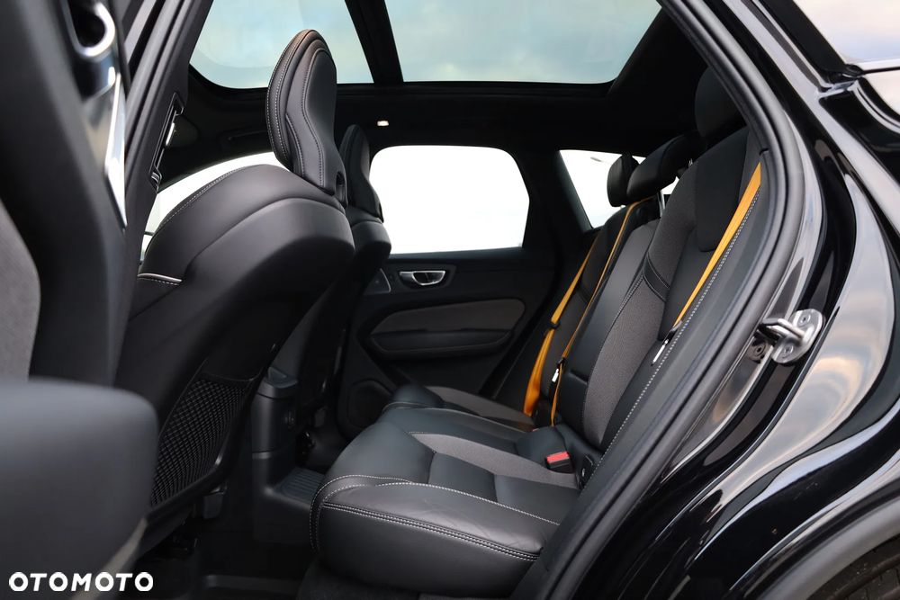 Volvo XC 60 T8 AWD Polestar Engineered - 16