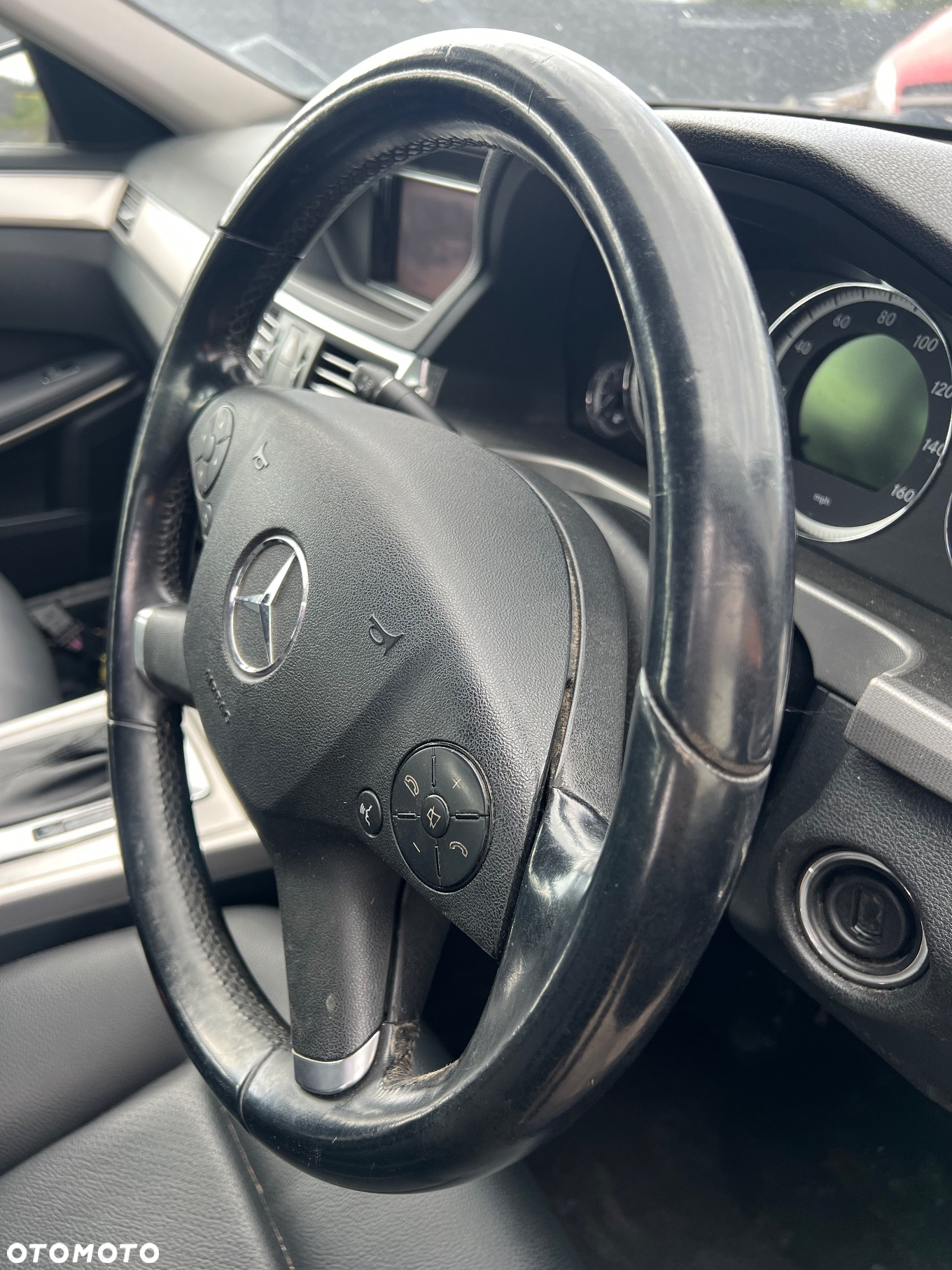 Kierownica skórzana z poduszką airbag Mercedes w212 - 2