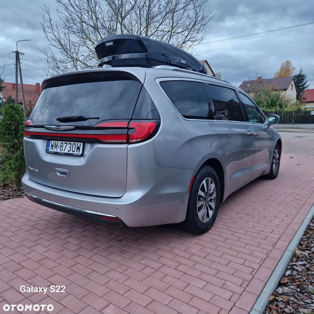 Chrysler Pacifica - 6