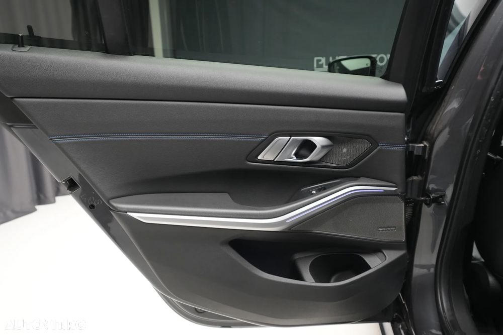 BMW M3 M340i xDrive - 34