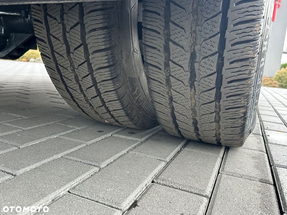 Iveco DAILY CHŁODNIA KONTENER -10*C WINDA 9 PALET ZASILANIE 230V TEMPOMAT PNEUMATYKA AUTOMAT HI-MATIC BLIŹNIACZE KOŁA KLIMATYZACJA  170KM - 19