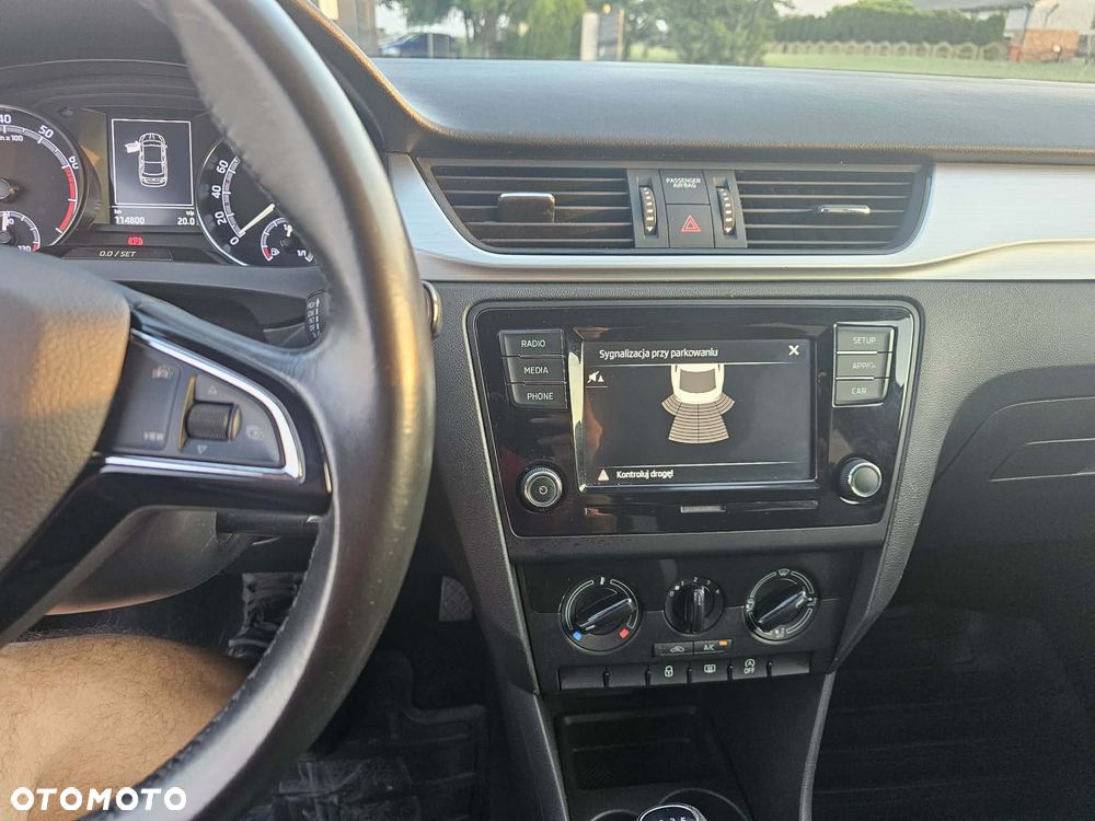 Skoda RAPID 1.0 TSI Ambition - 18