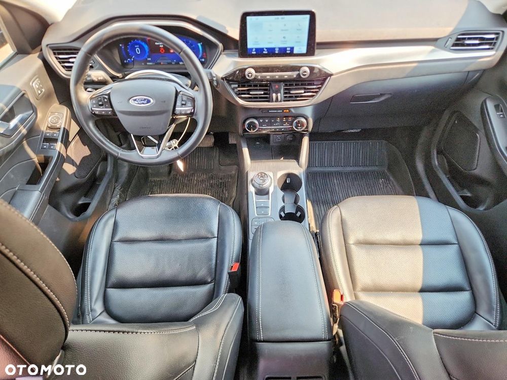 Ford Escape 2.0 EcoBoost AWD Titanium - 8