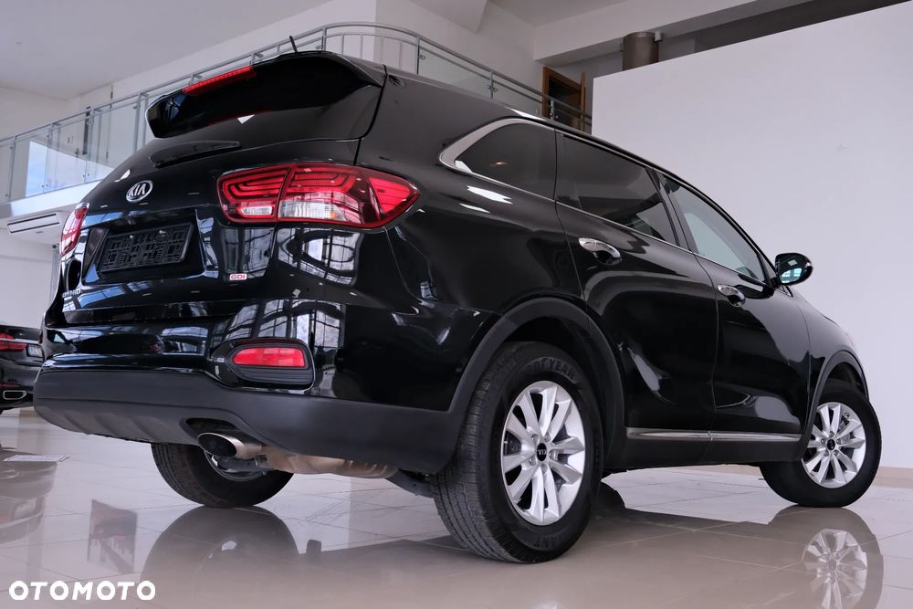 Kia Sorento - 9